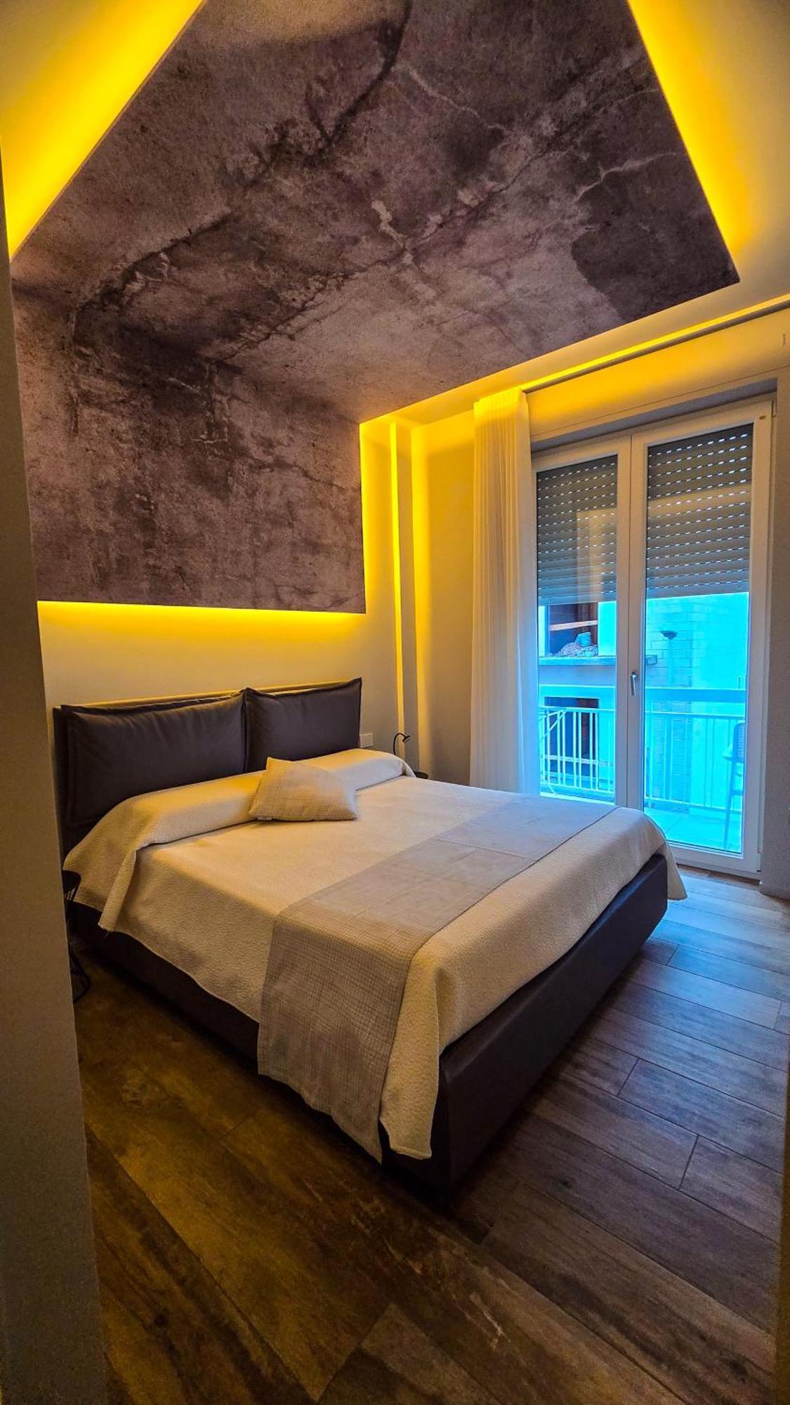 Case Vacanze 106 Maison De Charme Джовинацо Екстериор снимка