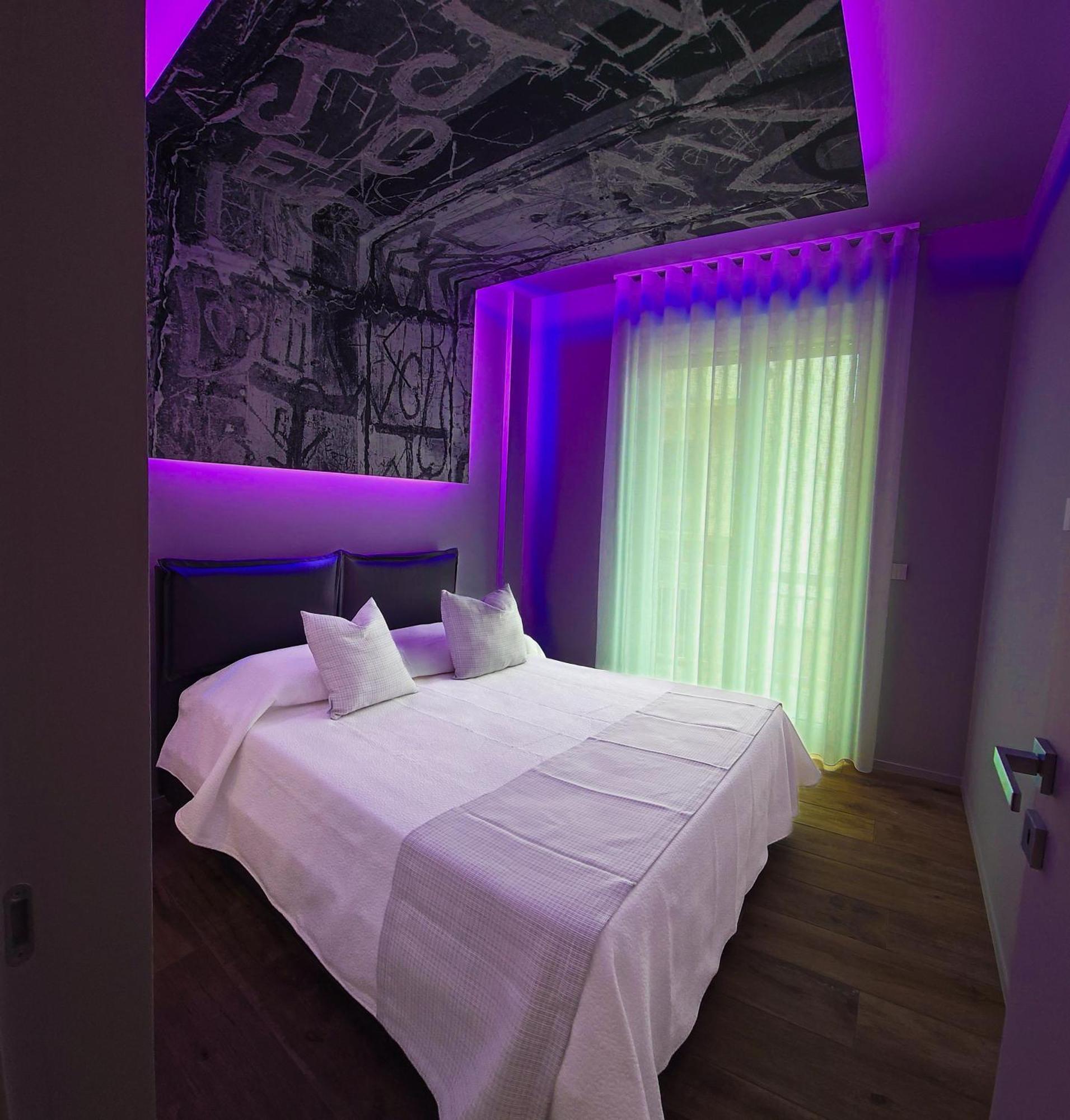Case Vacanze 106 Maison De Charme Джовинацо Екстериор снимка